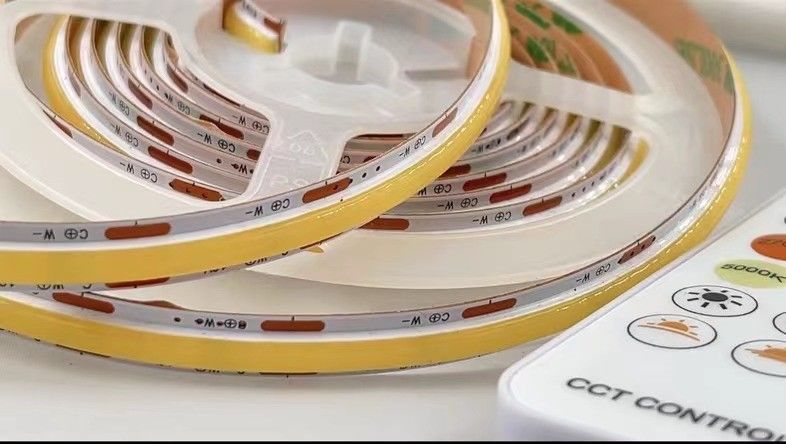 90 CRI COB 560leds CCT Enerji tasarrufu için Eco dostu aydınlatma için 8mm PCB