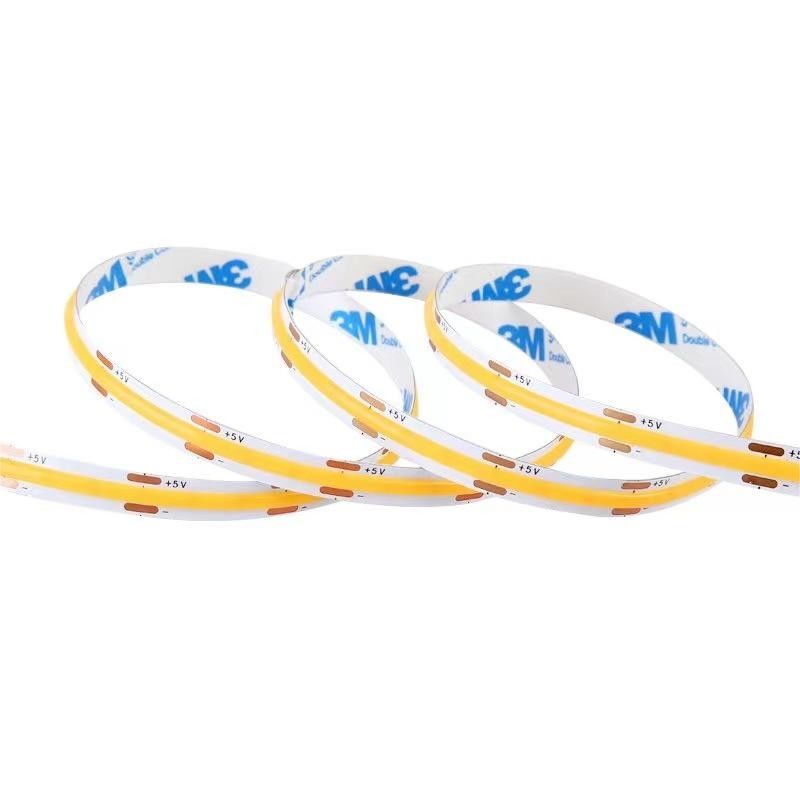 300LED'ler Buhar Dayanıklı Ayarlanabilir 90Ra Voltajsız COB LED Çubuğu Ev Işığı için 4cm Kesme Uzunluğu