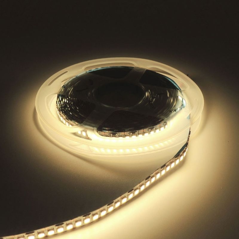 Su geçirmez Beyaz PCB 2835 LED Şerit 120LED Çıkarıcı Renk 3000K/4000K/6000K 5m/roll 120° Yayla Köşe