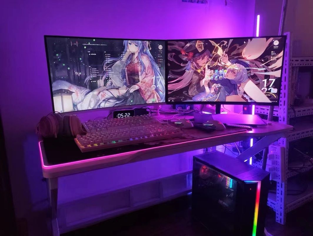 Basit tasarımlı tatil dekorasyonu için ayarlanabilir RGB Akıllı Kontrollü Köşeli Lamba