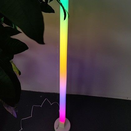 Yatak Odası Dekoratif Çevre Işığı 1.5m LED Renkli Küçük Kutusu Uzaktan Kumanda Alt Lamba 10000 Çalışma Saati