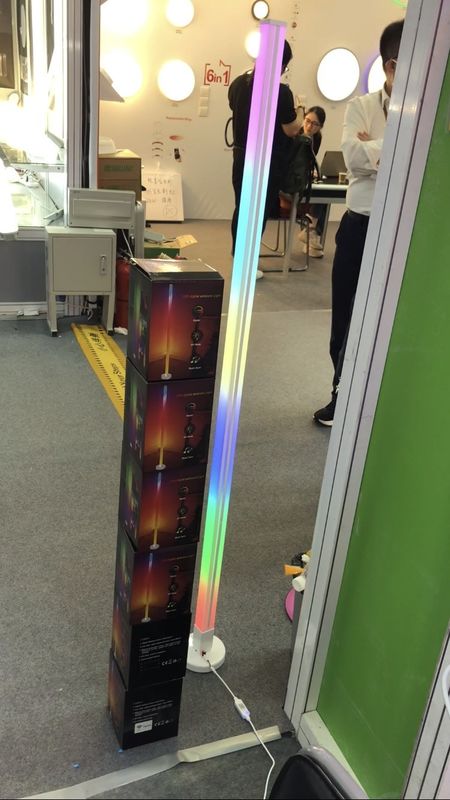2- RGB IC Akıllı Köşe Işığı Uzaktan Denetimli Tuya Destek Google Alexa LED Köşe Yer Lâmpesi Oturma Odası için