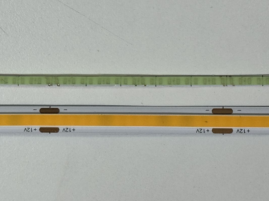 Yüksek parlaklık 12V 5V COB LED şeridi yüksek CRI ve 2700k-6500k renk sıcaklığı ile