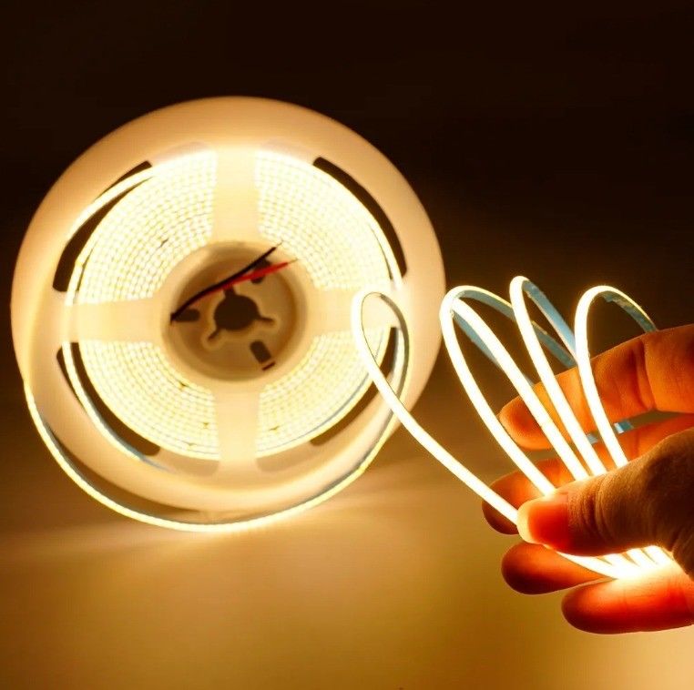 FPC LED RESISTOR Şarap dolabı COB Ultra Dar 3mm Genişliği ve Yüksek Parlaklıklı Doğrusal Işıklı LED Şerit