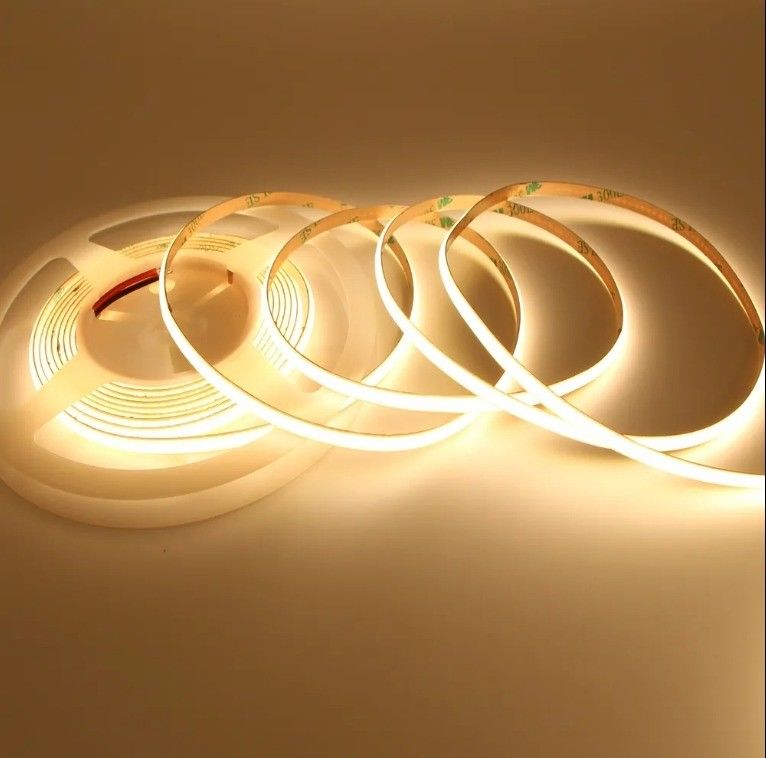 FPC LED RESISTOR Şarap dolabı COB Ultra Dar 3mm Genişliği ve Yüksek Parlaklıklı Doğrusal Işıklı LED Şerit